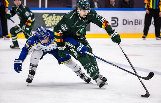 Leksands justin Kloos och Färjestads Joel Nyström