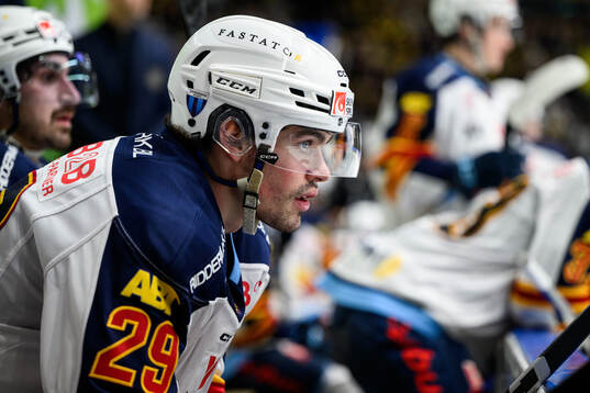 Djurgårdens Axel Andersson deppar
