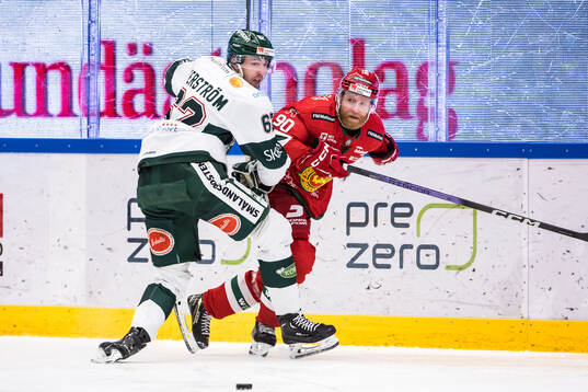 Tingsryds Simon Åkerström och Moras Daniel Ljunggren