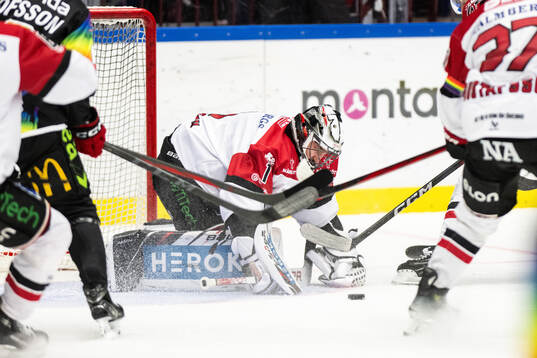Örebros målvakt Jhonas Enroth