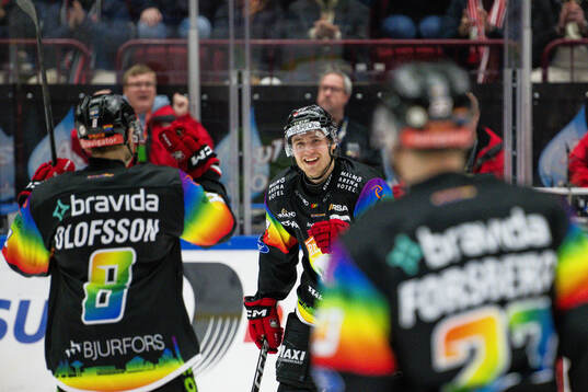 Malmö Redhawks Janne Kuokkanen jublar
