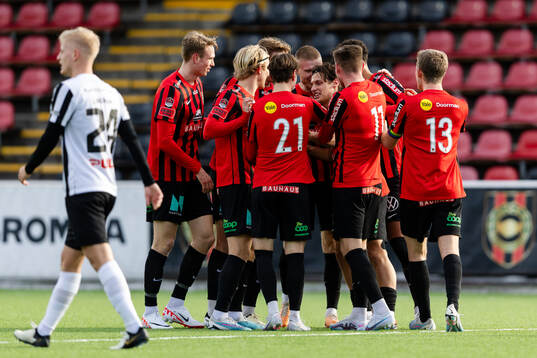 Bläddra bland fler bilder av Fotboll, Svenska Cupen, Brommapojkarna - Landskrona