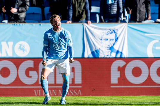 Malmö FFs Jens Stryger Larsen jublar
