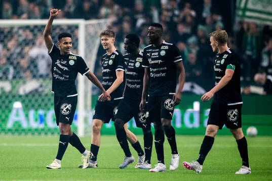 Västerås SKs Mattéo Alrich Mawulé Ahlinvi jublar med