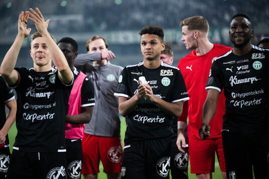 Västerås SKs Mattéo Alrich Mawulé Ahlinvi jublar