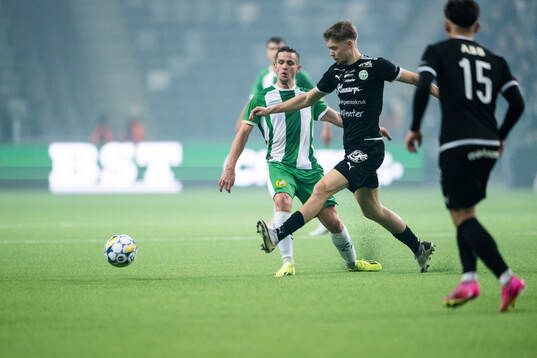 Hammarbys Oscar Johansson Schellhas och Västerås SKs