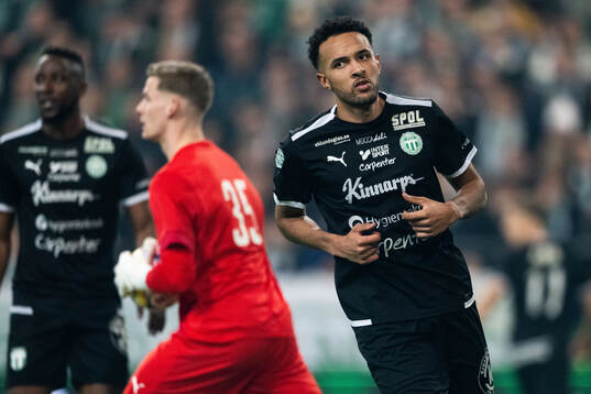 Västerås SKs Alex Douglas