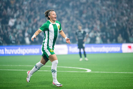 Hammarbys August Mikkelsen jublar