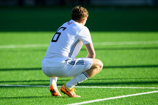 Östersunds Jakob Hedenquist deppar