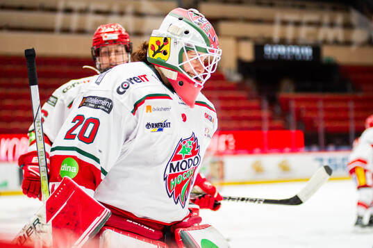 Modos målvakt Andrea Brändli