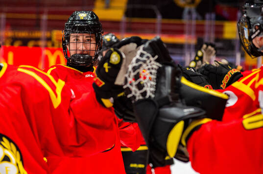 Brynäs Malia Schneider jublar