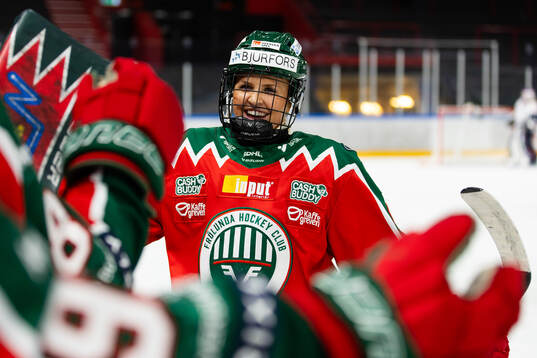 Frölundas Sofie Lundin jublar