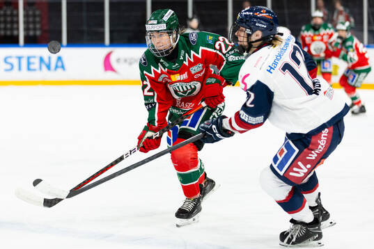 Frölundas Andrea Dalen och Linköpings Ingrid Morset