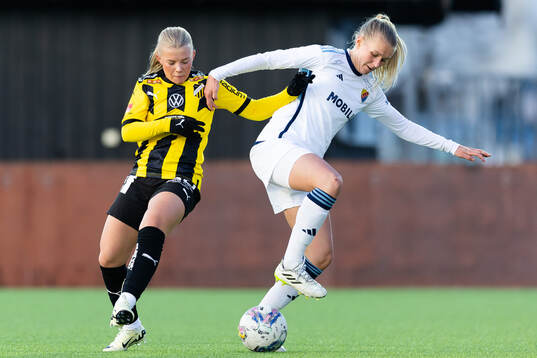 Häckens Matilda Nildén och Djurgårdens Nellie Lilja
