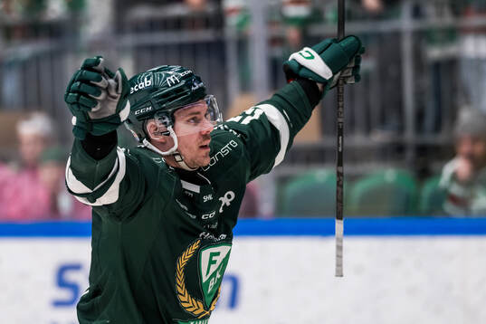 Färjestads Joel Kellman jublar