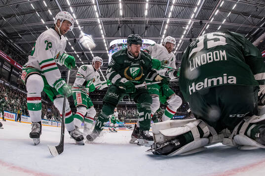 Rögles Daniel Zaar och Färjestads Jonathan Andersson