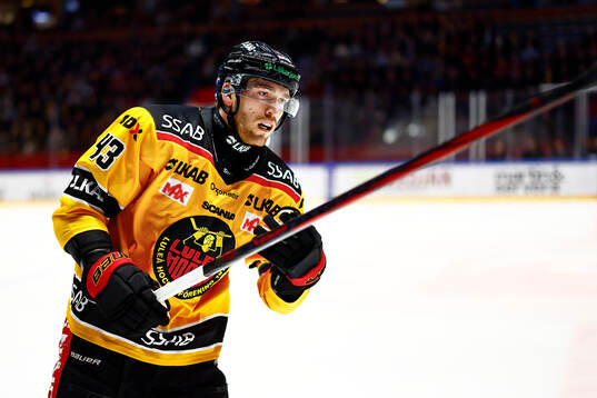 Luleås Oscar Eklind matchstraff