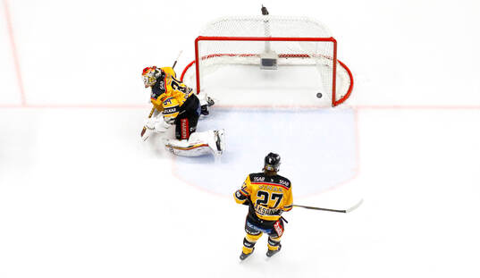 Mål 3-0 av Linköpings John Nyberg förbi Luleås målvakt