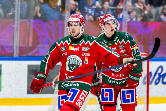 Frölundas Henrik Tömmernes och David Edstrom deppar