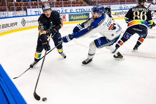 Växjös Marcus Sylvegård och Leksands Peter Cehlarik