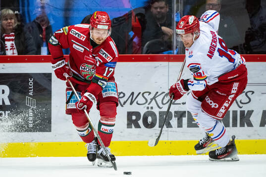 MoDos Riley Woods och Timrås Erik Andersson