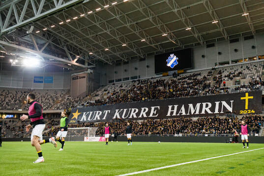 AIKs spelare värmer upp