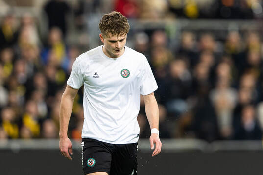 Örebros Erik Mc Cue deppar