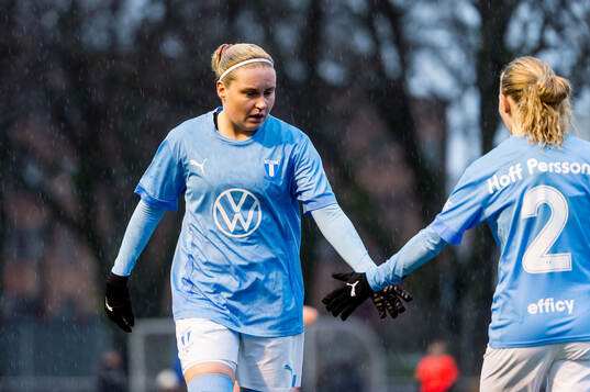 Malmö FFs Rebecka Holm och Nathalie Hoff Persson