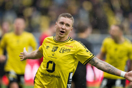 Elfsborgs Sebastian Holmén jublar