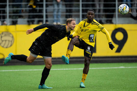 GAISs Gustav Lundgren och Elfsborgs Michael Baidoo