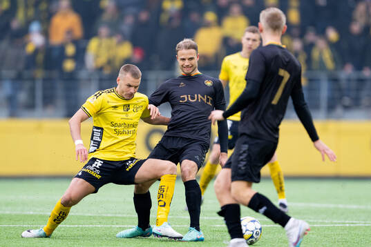 Elfsborgs Gustav Henriksson och GAISs Gustav Lundgren