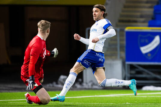 IFK Norrköpings Christoffer Nyman gör 1-0