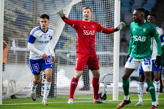 Brages målvakt Viktor Frodig