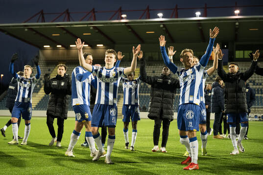 IFK Göteborgs Kolbeinn Thordarson jublar och Arbnor Mucolli
