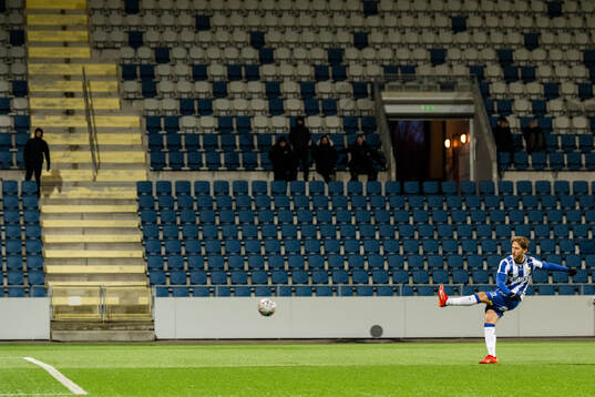 IFK Göteborgs Arbnor Mucolli gör 3-3 på straff