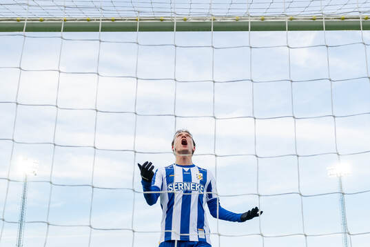 IFK Göteborgs Sebastian Hausner och målvakt Pontus