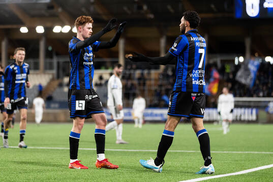 Bläddra bland fler bilder av Fotboll, Svenska Cupen, Sirius - Utsikten