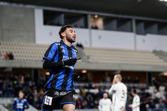 Sirius Joakim Persson jublar