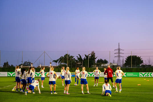 Players of the women's national football team of Sweden at