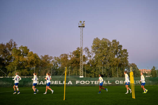 Players of the women's national football team of Sweden at