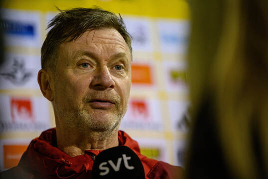 Head coach Peter Gerhardsson of Sweden of the women's