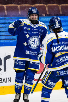 Leksands Aino Karppinen jublar