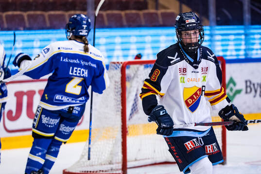 Djurgårdens Emma Forsgren deppar