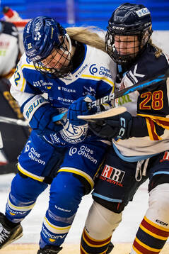 Leksands Agata Sarnovska och Djurgårdens Linn Mattsson