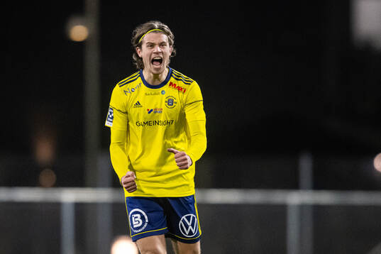 Ängelholms Pontus Kindberg jublar
