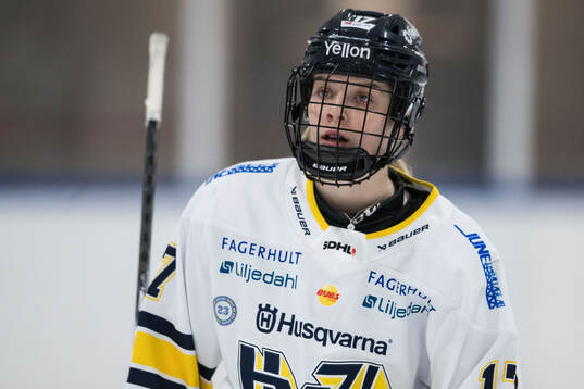 HV71s Aoife Leacy deppar