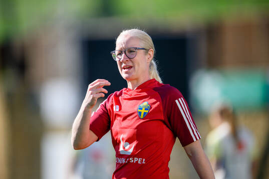 Assistant coach Victoria Sandell of Sweden of the women's