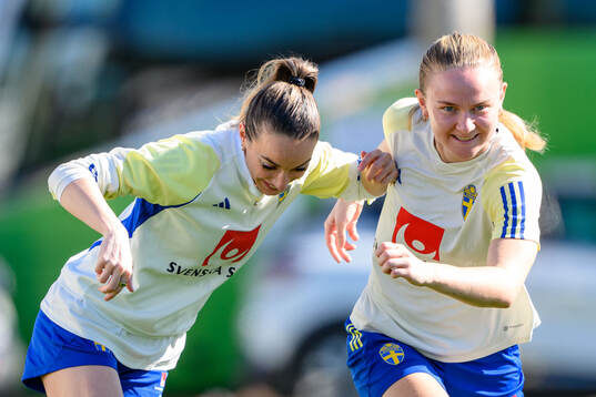 Kosovare Asllani and Matilda Vinberg of Sweden of the