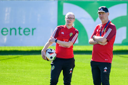 Assistant coach Victoria Sandell and Head coach Peter