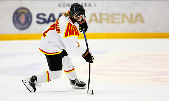 Skott av Brynäs Maja Nylen-Persson